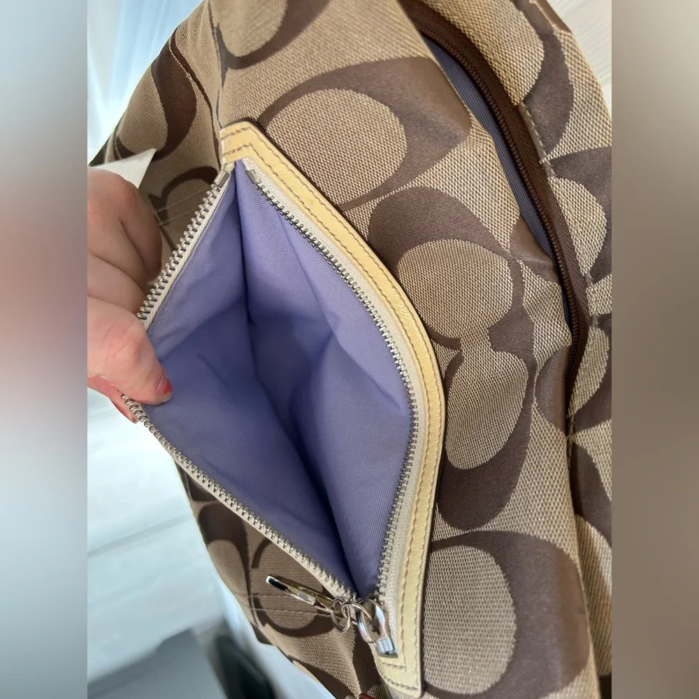 Coach Rowan File Bag - Picture 12 of 16